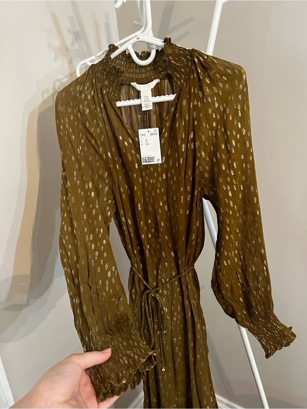 H&M Olive Green Maxi Dress with Subtle Dot Print - Picture 10 of 11
